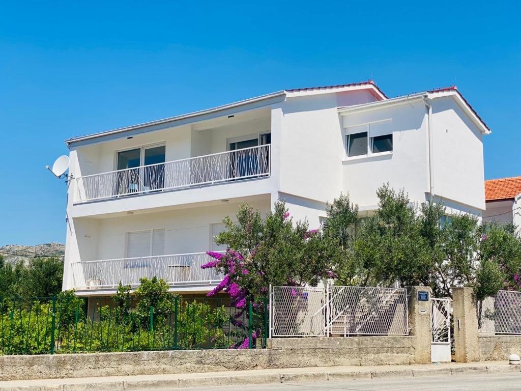 Apartment Paulina Trogir Bagian luar foto
