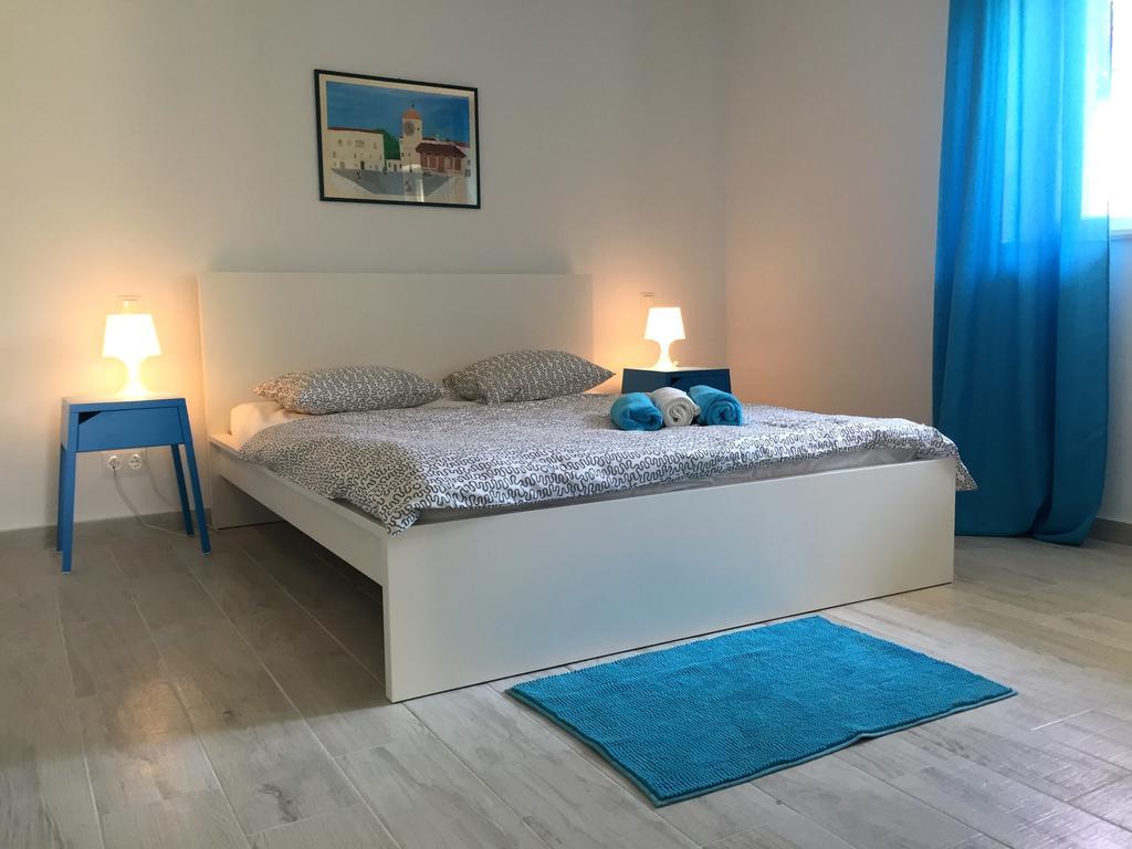 Apartment Paulina Trogir Ruang foto