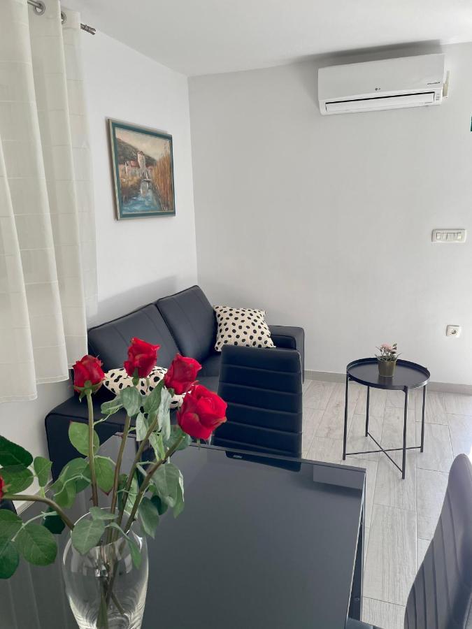 Apartment Paulina Trogir Bagian luar foto