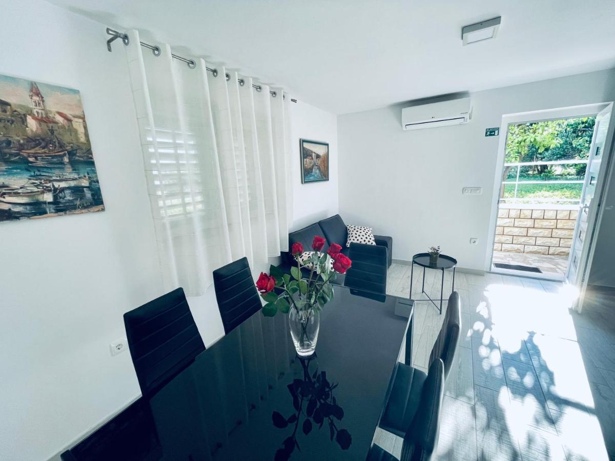 Apartment Paulina Trogir Bagian luar foto