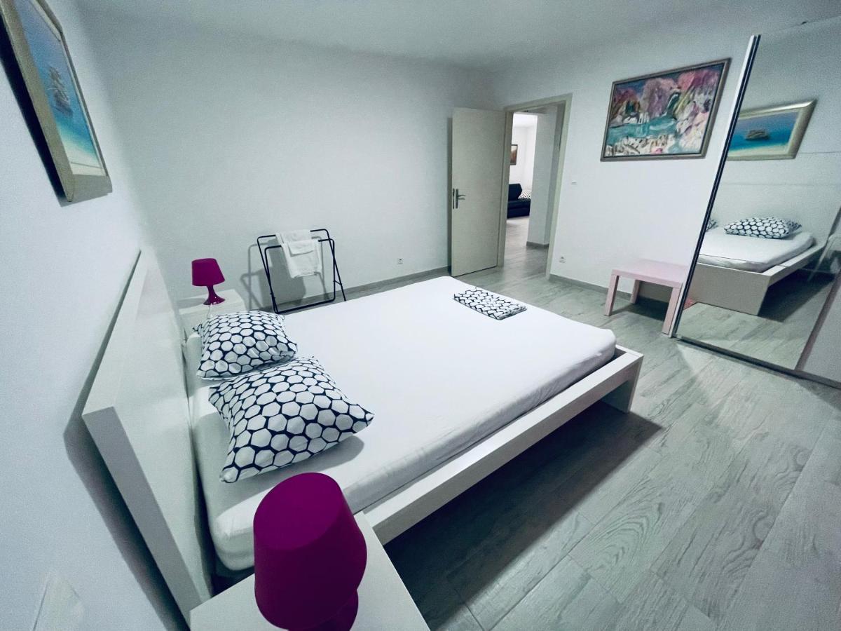 Apartment Paulina Trogir Bagian luar foto