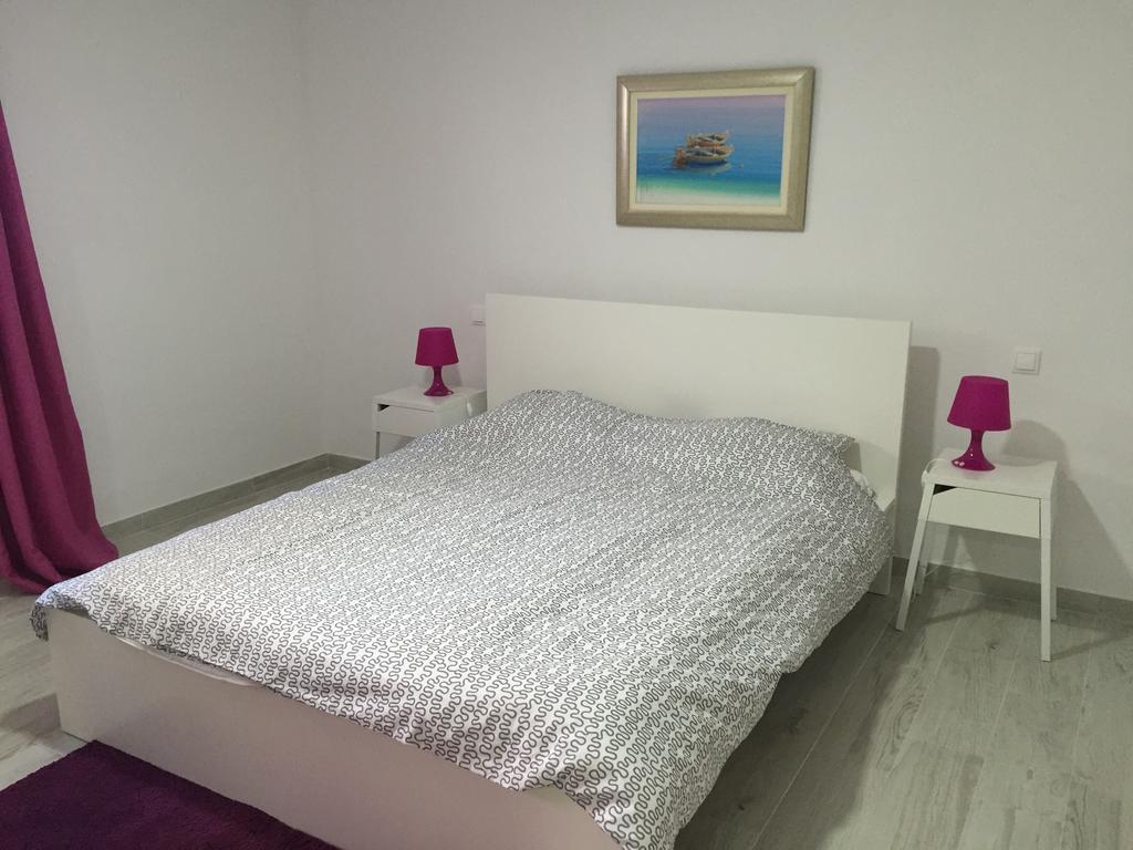 Apartment Paulina Trogir Bagian luar foto